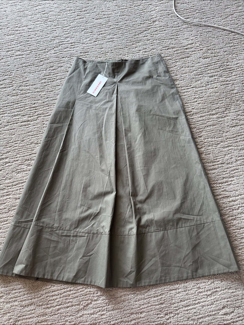 Classic A-Line Midi Skirt in Olive… Su San Ne Bo M Mer